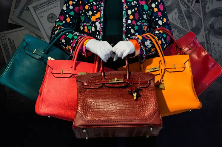 The Benefits of Consigning Used Designer Bags: Turning Fashion into Cash